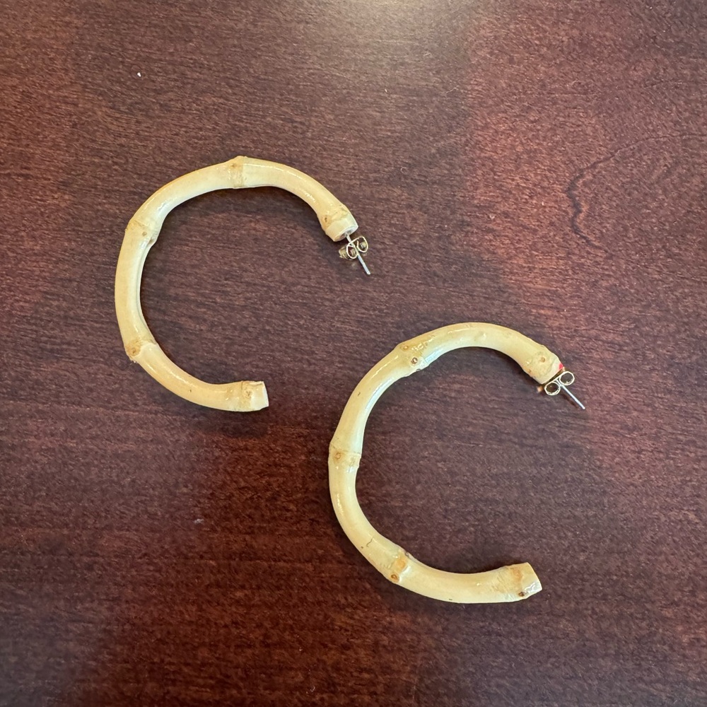 Vineyard Vines Half Hoop Earrings